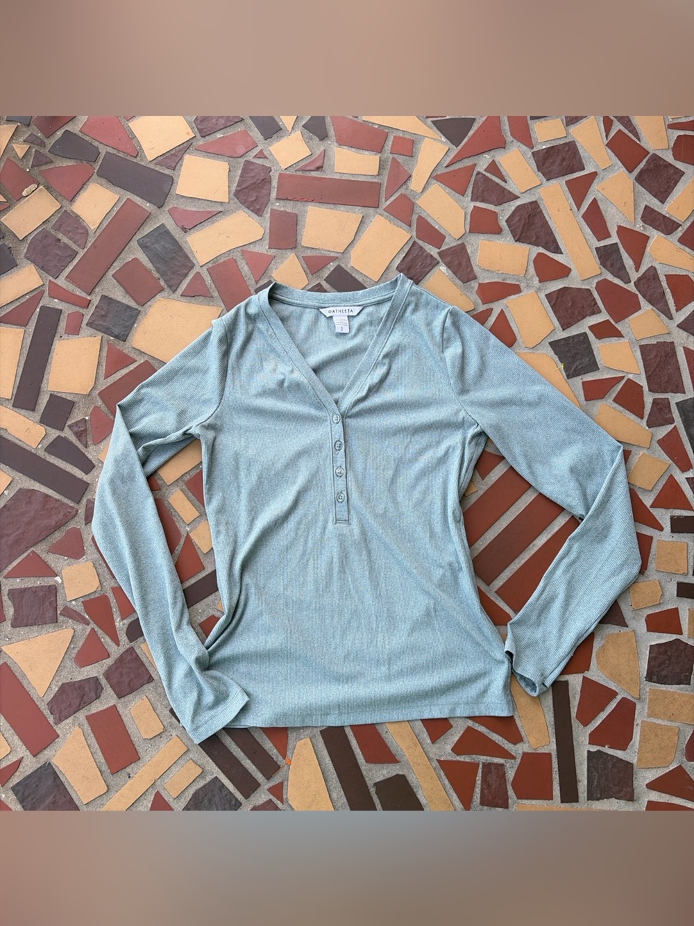 Athleta Long Sleeve V-neck Henley